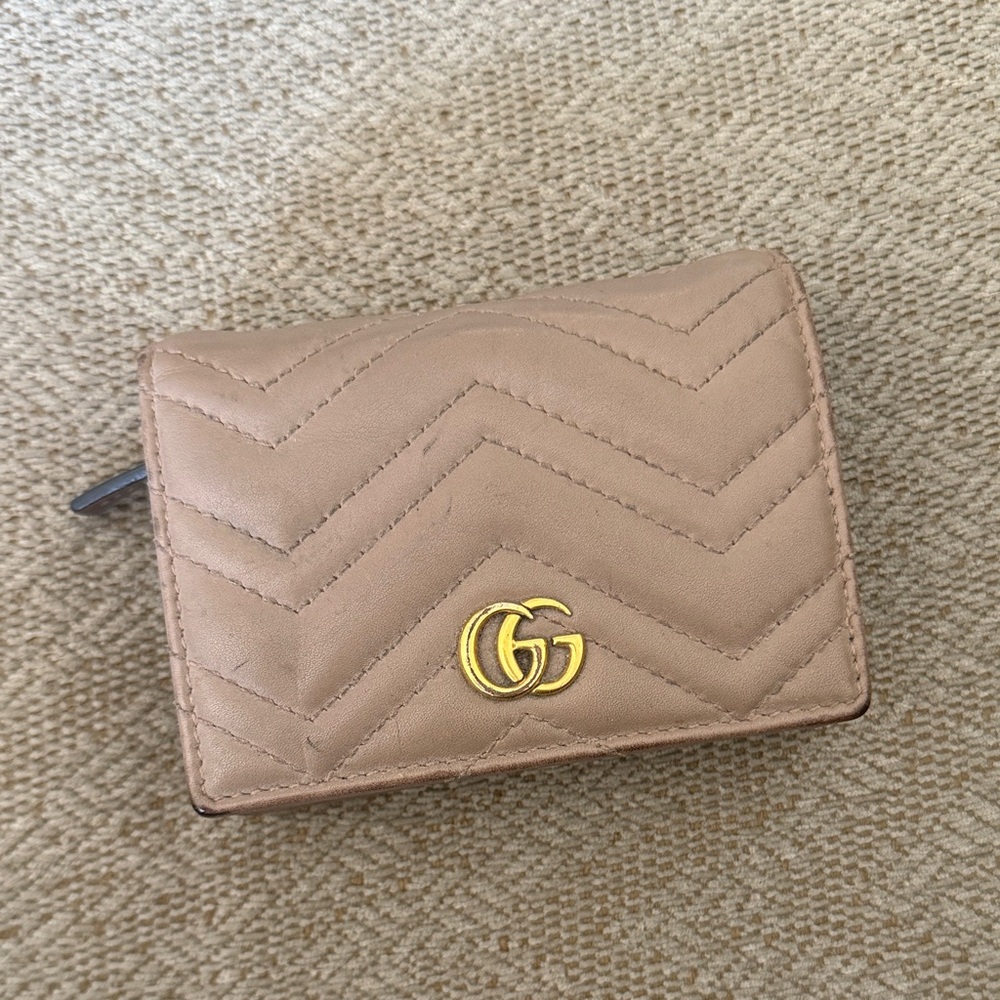 Gucci Beige Quilted Leather Wallet